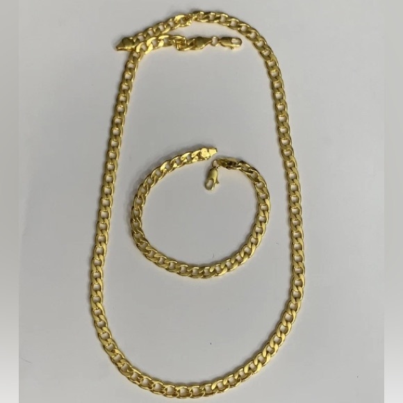 Elegant Gold Chain Necklace and Bracelet Set - Picture 1 of 2